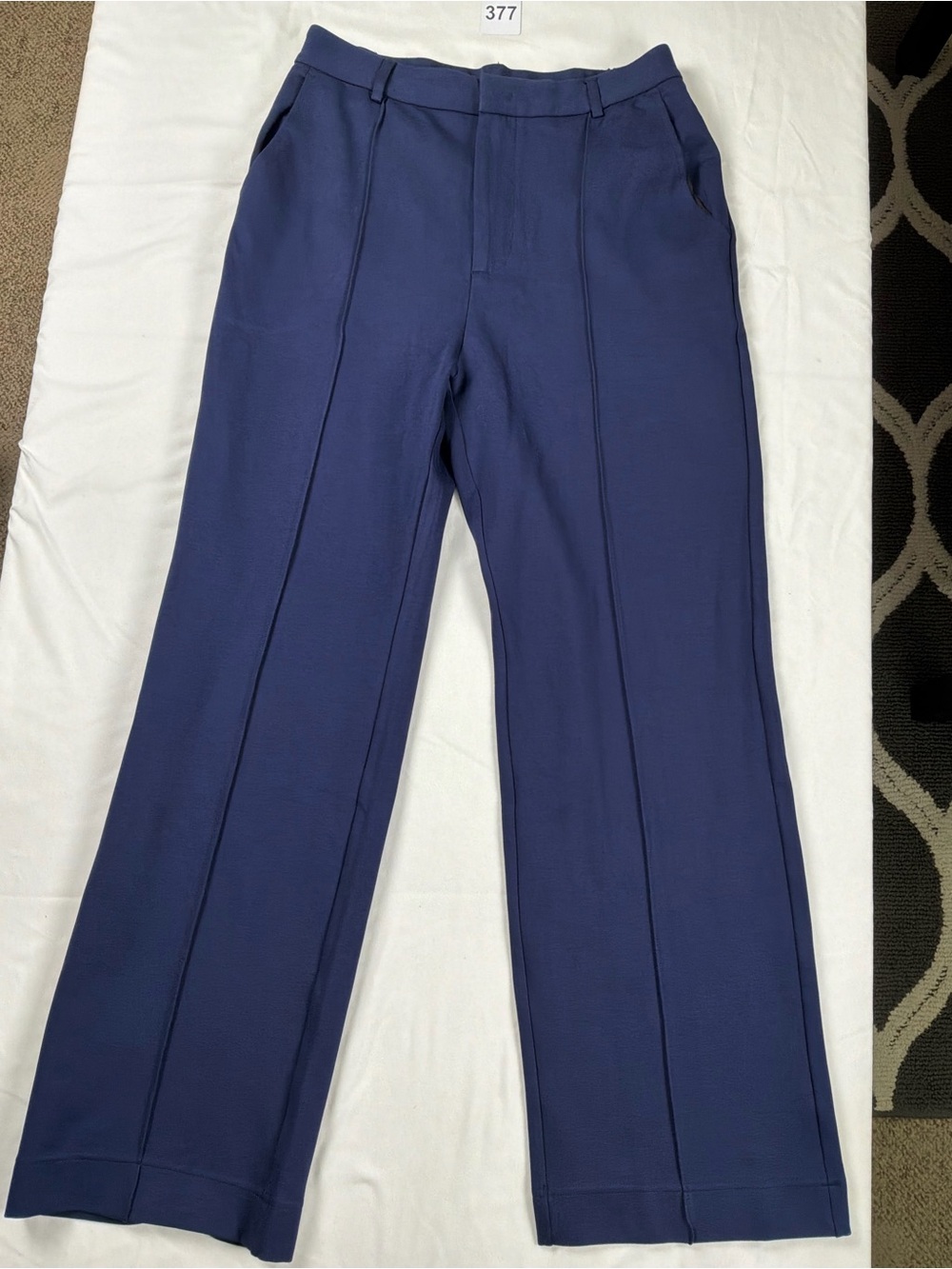 HALARA Wide-Leg High-Rise Pants in Navy
